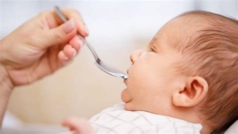 Bebek Beslenmesinde Vitamin ve Mineral İhtiyaçları: Uzman Yaklaşımları